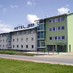 Imos Hotel