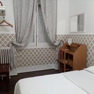 londrina-bb-lisbon.hotels-lisbon-portugal.com/